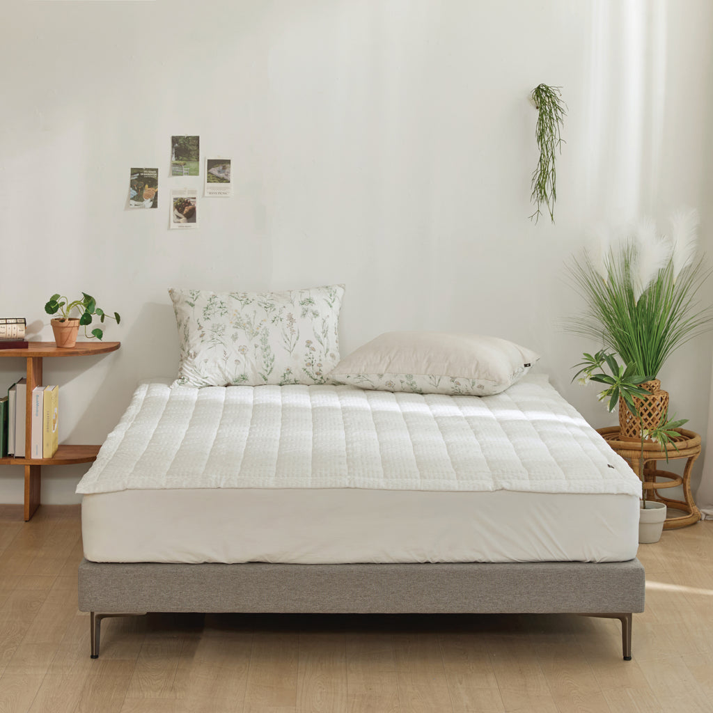 Cooling Seersucker Summer Bedding Set(Quilt, Pillowcase, Pad Set) (Gardening)-MayDay Mall