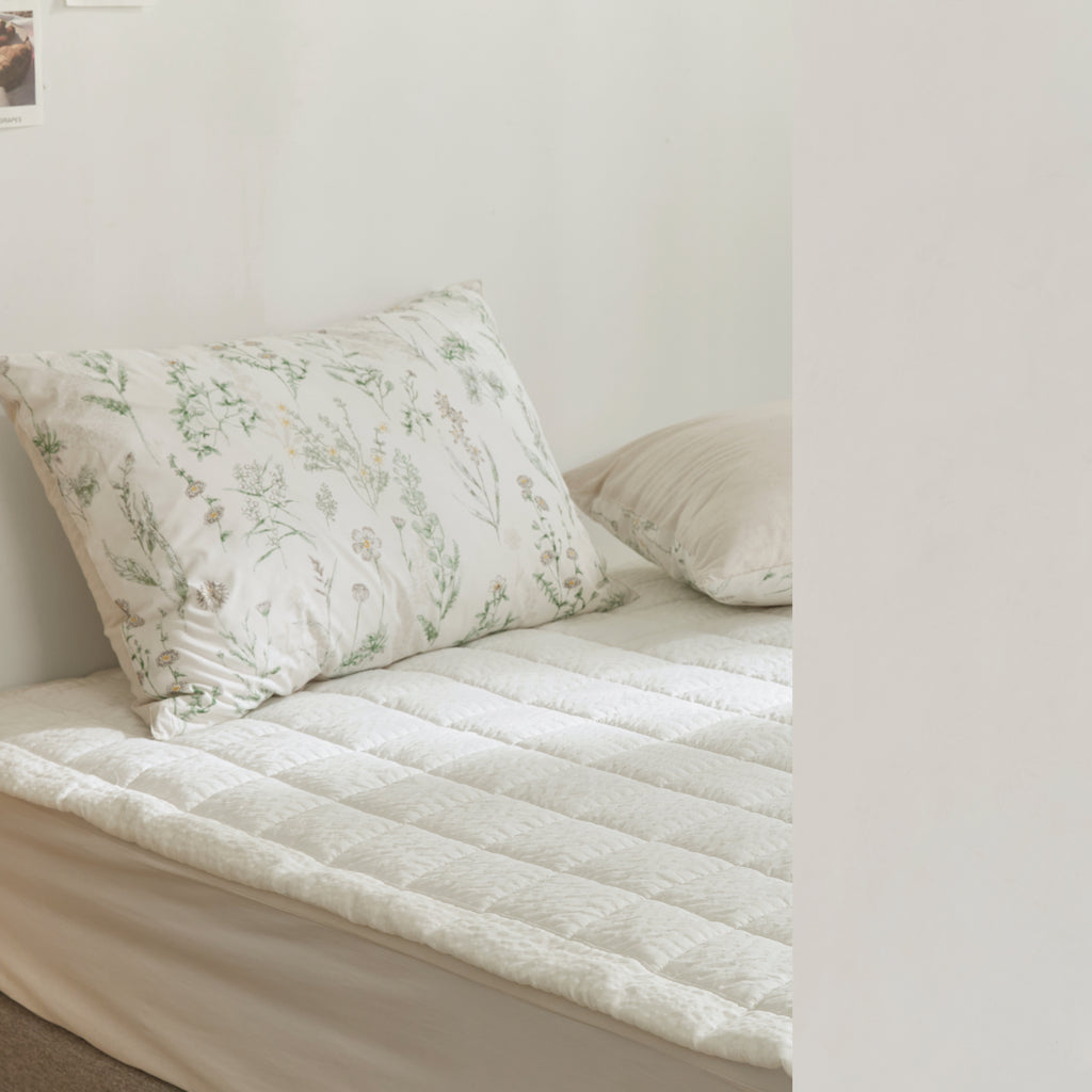 Cooling Seersucker Summer Bedding Set(Quilt, Pillowcase, Pad Set) (Gardening)-MayDay Mall