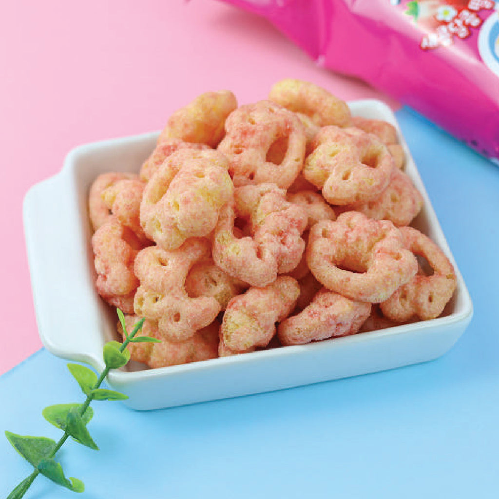 Cheetos Strawberry Flavour Snack (110g)-MayDay Mall