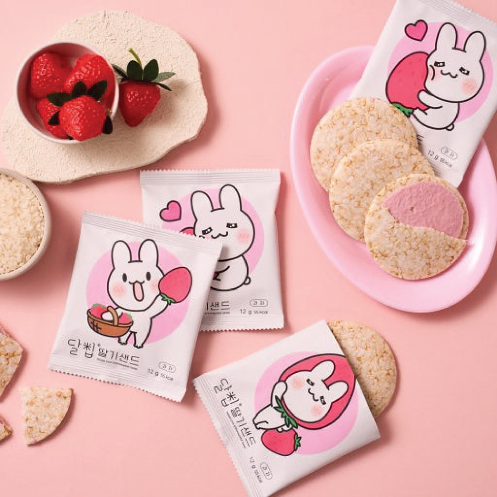 Sweet Crispy Strawberry Rice Chip Sandwich - Dalchip 12g x 4